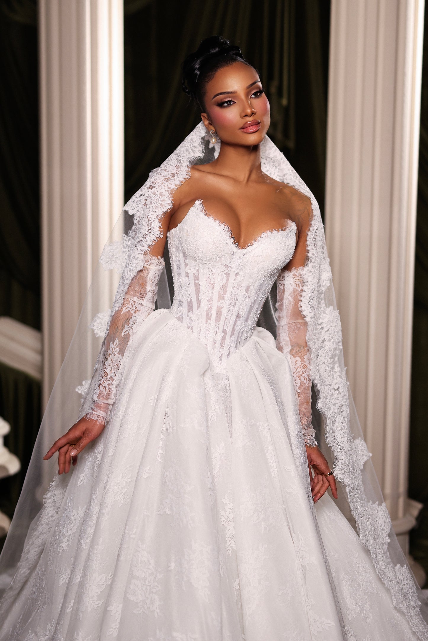 Sleeveless Lace Bridal Gown with Veil