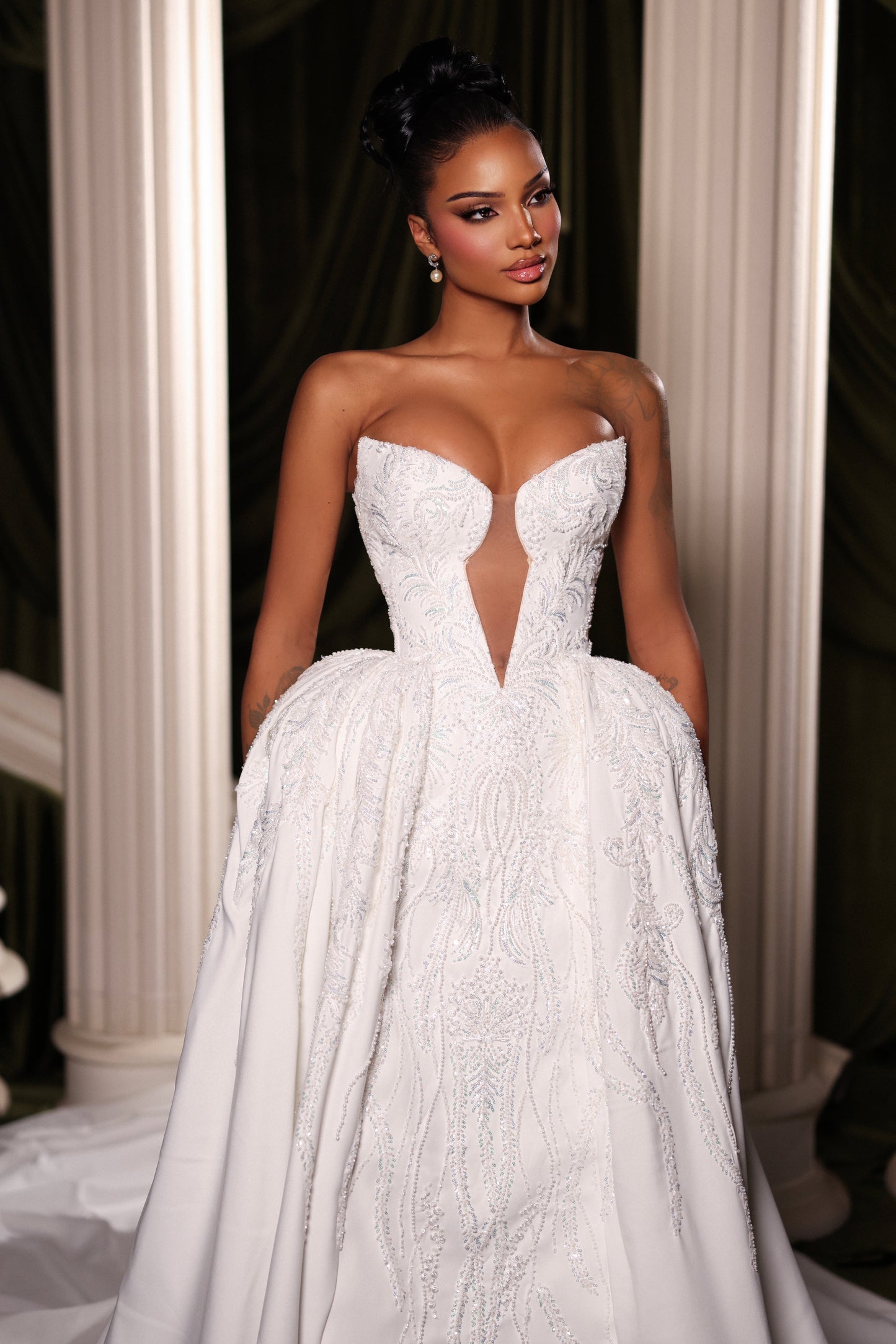 Plunge Neckline Strapless Satin Dress